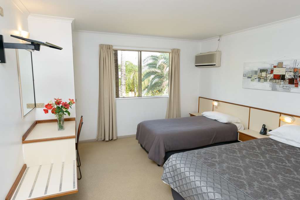 Wild Scotsman Motor Inn Gin Gin Qld Zimmer foto